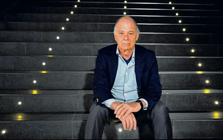 El historiador mexicano Enrique Krauze, expresó su apoyo a una transición democrática en Venezuela y criticó el doble rasero de la política internacional frente a las dictaduras. AFP