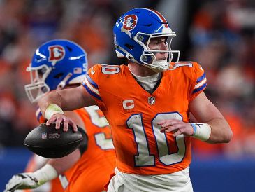 Tras 18 semanas de colisiones, estrategias magistrales y desilusiones de último segundo, el campo de batalla ha quedado limpio. AP/ D. Zalubowski.