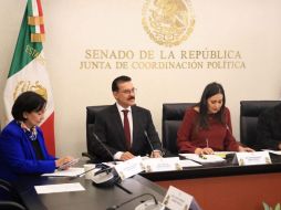 El senador cuestionó al actual gobernador, Pablo Lemus Navarro, quien en su primer informe aseguró que no habría aumento al pasaje. CORTESÍA