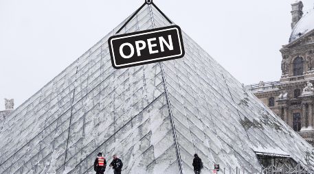 Pese a las condiciones climáticas, el Louvre volvió a abrir sus puertas el día de hoy. EFE / EPA / Teresa Suarez