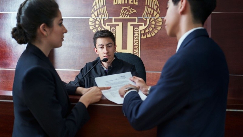 &nbsp;ESPECIAL / UNITEC