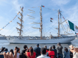 El buque escuela Cuauhtémoc ingresa anualmente a inicios de enero al dique seco para reparaciones menores y después permanece unos días donde recibe la visita de las familias del Istmo. EFE/Á. Colmenares