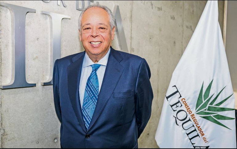 Aurelio López Rocha, presidente del Consejo Regulador del Tequila, durante la presentación de los resultados de producción y exportación de 2025. EL INFORMADOR/ A. Navarro