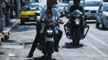 Las muertes en moto se deben a que la mayoría conduce de manera imprudente, entre otros factores. EL INFORMADOR / ARCHIVO