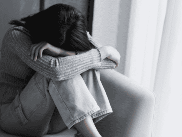 La depresión se trata de un trastorno clínico que impacta de manera directa la funcionalidad de quien lo padece. ESPECIAL/Canva