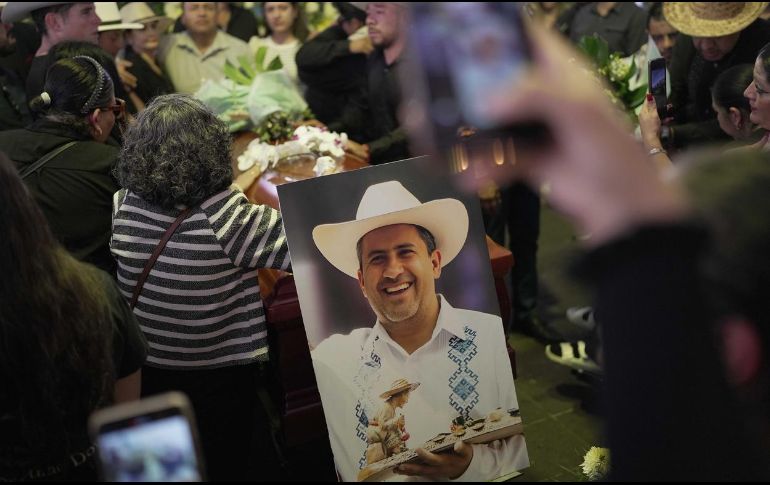 El Ministerio Público de Michoacán acusa al antiguo trabajador municipal de aprovecharse de su cargo para filtrar 