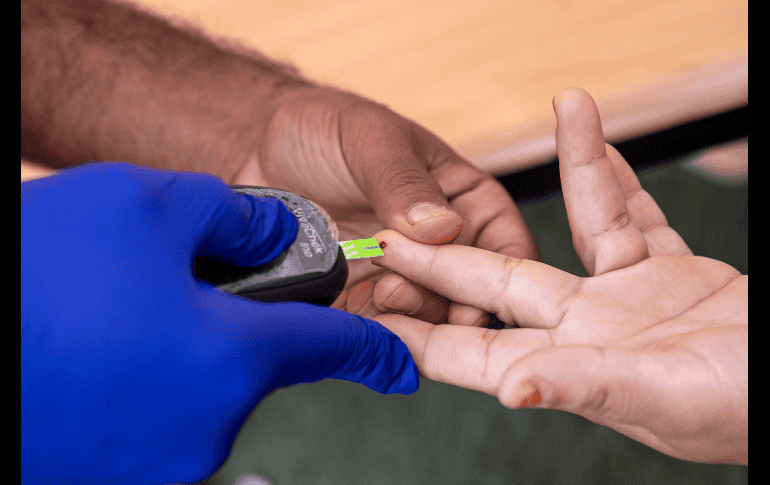 De acuerdo con datos de la Encuesta Nacional de Salud y Nutrición (ENSANUT) 2023, tres de cada 10 personas con diabetes no saben que la tienen. EFE/ARCHIVO