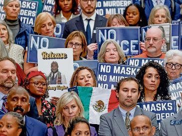 Las ciudades que mantienen una política de apoyo e integración están en la mira de la administración de Trump. EFE