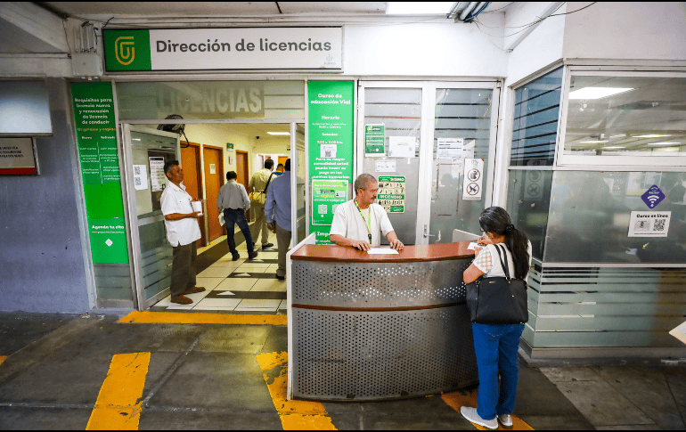 Si la licencia vencida fue extraviada, se deberá tramitar una certificación adicional con un costo extra, al igual que la certificación para conductores de transporte público. EL INFORMADOR/ A. Navarro