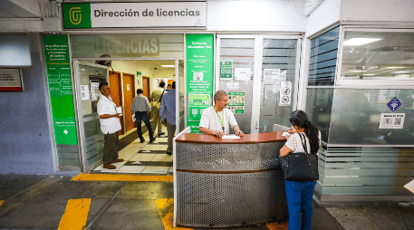 Si la licencia vencida fue extraviada, se deberá tramitar una certificación adicional con un costo extra, al igual que la certificación para conductores de transporte público. EL INFORMADOR/ A. Navarro