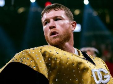 Reynoso señaló que será en el mes patrio cuando Álvarez vuelva al cuadrilátero. EFE/ ARCHIVO.