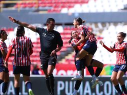 Chivas Femenil se colocó en la sexta posición de la tabla general con siete unidades. IMAGO7/ J. CARLOS CUBEYRO