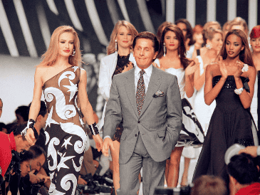 Nacido en 1932 en Voghera, en la región de Lombardía, Valentino es considerado el último gran emperador de la alta costura. AP/ARCHIVO