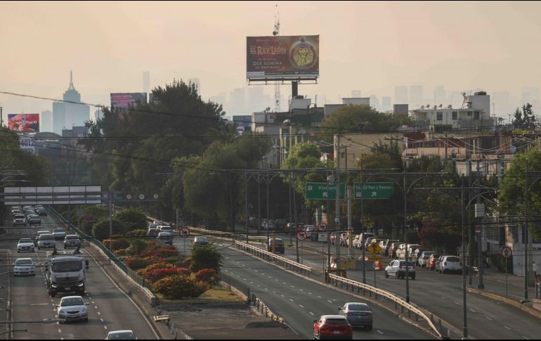 El programa Hoy No Circula se aplica de las 5:00 a las 22:00 horas en todas las alcaldías de la Ciudad de México y en tres zonas conurbadas del Estado de México. SUN/Archivo