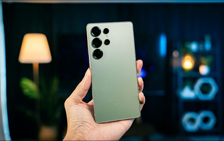 El Galaxy S25 Ultra es la opción suprema para fotografía en 2026. UNSPLASH/Amanz