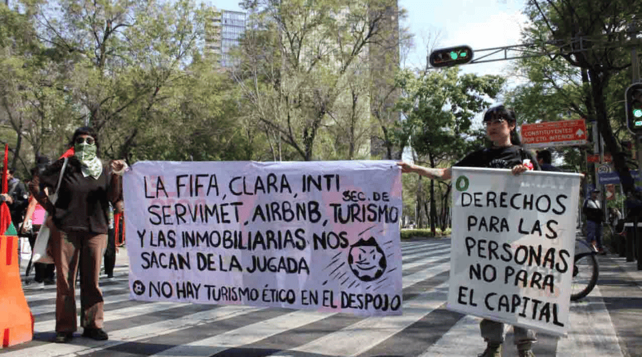 Debido a las manifestaciones el servicio y la circulación de medios de transporte se vieron interrumpidas. SUN/M. Villagómez