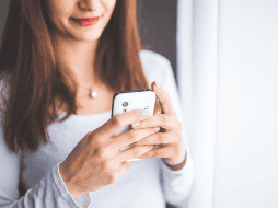 Reiniciar el celular de manera regular no requiere conocimientos técnicos y puede marcar una diferencia en su desempeño diario. CANVA