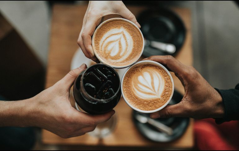 Integrar el café de manera responsable a la dieta y acompañado de un estilo de vida saludable, puede convertirse en un aliado para el cuidado del hígado y el bienestar general. Unsplash