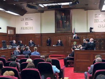 De acuerdo con una investigación realizada por el medio El Universal, se detalla que el 14 de marzo de 2025, la Corte entregó en adjudicación directa para un taller de yoga para el personal activo y pensionados. SUN/ ARCHIVO