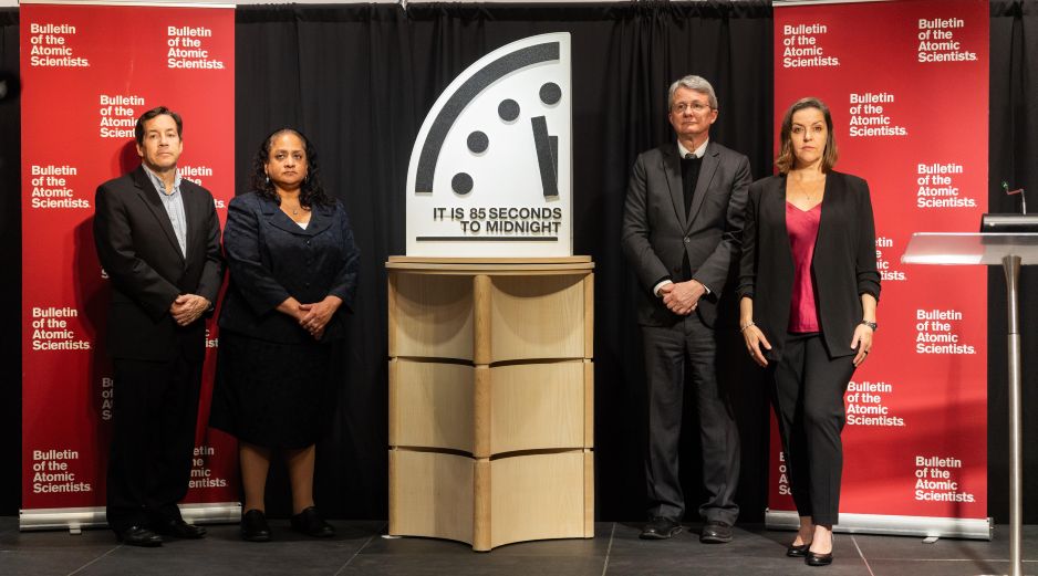 Desde 2007, el reloj ha incluido en sus valoraciones el deterioro del planeta debido al calentamiento global y la crisis climática. EFE/ Christiani Inc. / Boletín de Científicos Atómicos