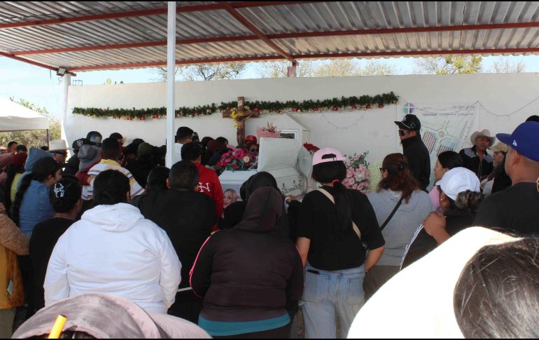 El ataque armado en los campos deportivos de la comunidad Loma de Flores dejó un saldo de 11 personas fallecidas. SUN/X. Álvarez