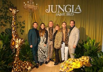 Juan Pablo y Maru Ibiza, Jaime Ibiza, Maru Amutio, Andrés. GENTE BIEN JALISCO / E. Escamilla