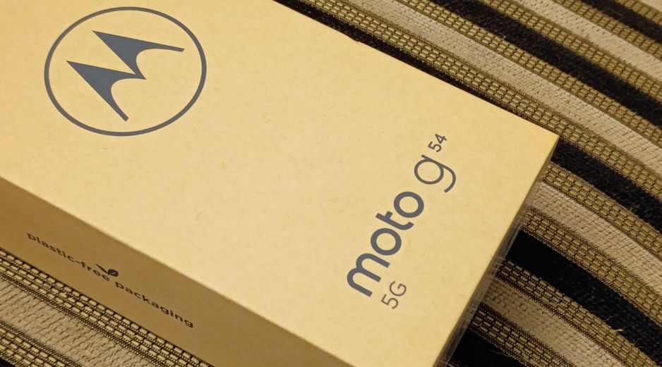 A lo largo de los años, Motorola ha destacado por optimizar el consumo energético de sus dispositivos. Unsplash