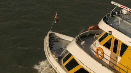 Las autoridades meteorológicas advierten que las bajas temperaturas continuarán en los próximos días, lo que podría provocar más acumulación de hielo y afectar otras formas de transporte. PEXELS