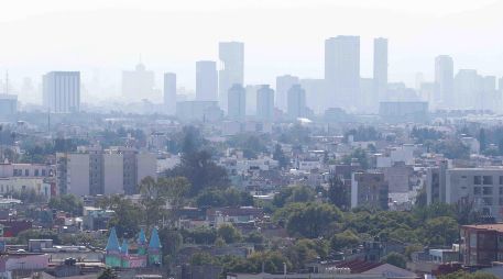 La temporada de invierno es propicia para la inversión térmica y la consecuente permanencia de partículas contaminantes en el aire. SUN/C. Mejía