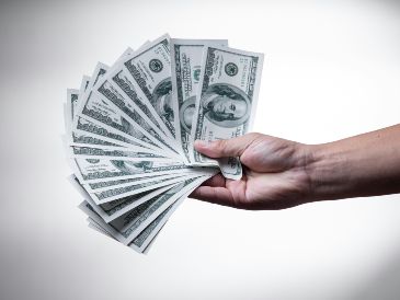 El DOF establece este 29 de enero que el tipo de  cambio se registra en 17.2322 pesos por dólar. ESPECIAL / UNSPLASH