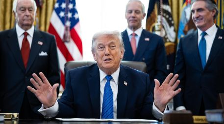 El plan de Estados Unidos contempla la compra de más de 20 bodegas para adaptarlas como centros de detención migratoria. EFE/F. Chung