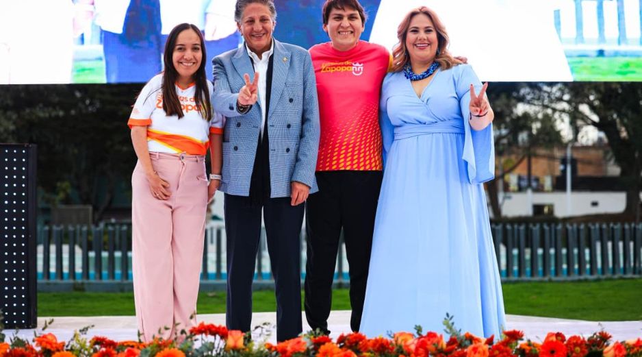 Este viernes, en el Parque de las Niñas y los Niños, fueron reconocidas y reconocidos “Las Estrellas de Zapopan” atletas de alto rendimiento que han puesto en alto el nombre de Zapopan a nivel nacional e internacional. EL INFORMADOR / J. Acosta