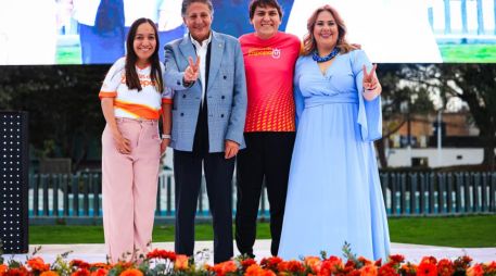 Este viernes, en el Parque de las Niñas y los Niños, fueron reconocidas y reconocidos “Las Estrellas de Zapopan” atletas de alto rendimiento que han puesto en alto el nombre de Zapopan a nivel nacional e internacional. EL INFORMADOR / J. Acosta