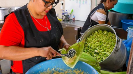 Entre fe, familia y tamales: los tapatíos se preparan para el Día de la Candelaria