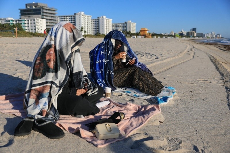 Se inormó sobre la caída de nieve en las costas del Golfo tan al sur como Cape Coral, así como en Tampa, Sarasota y St. Petersburg. AFP / J. Raedle