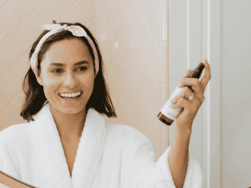 El agua micelar es compatible con cualquier tipo de cutis: graso, mixto o seco. UNSPLASH / K. SKINCARE