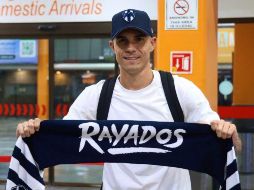 El delantero llega al equipo dirigido por Domenec Torrent con un contrato por tres años. CORTESÍA.