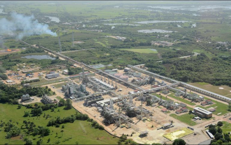 Este año, Pemex destinará 427 mil millones de pesos a inversión productiva. EFE/Archivo