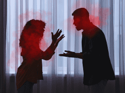 El estudio, que analizó a 104 adultos jóvenes, demostró que esta breve pausa ayuda a reducir la agresividad y las respuestas impulsivas durante los conflictos. ESPECIAL / CANVA