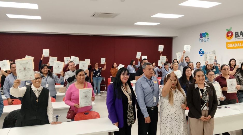 El IDEFT reiteró que sus capacitaciones laborales cuentan con el respaldo del secretario de Educación del Estado, Juan Carlos Flores Miramontes. ESPECIAL