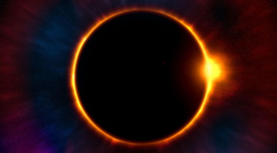 El eclipse solar anular de febrero permitirá ver el llamado “Anillo de Fuego”, un fenómeno que ocurre cuando la Luna no cubre por completo al Sol. CANVA