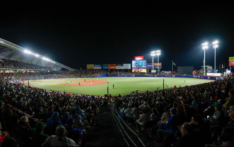 El estadio Panamericano estuvo lleno en la noche de consagración de los Charros. CORTESÍA/Charros de Jalisco