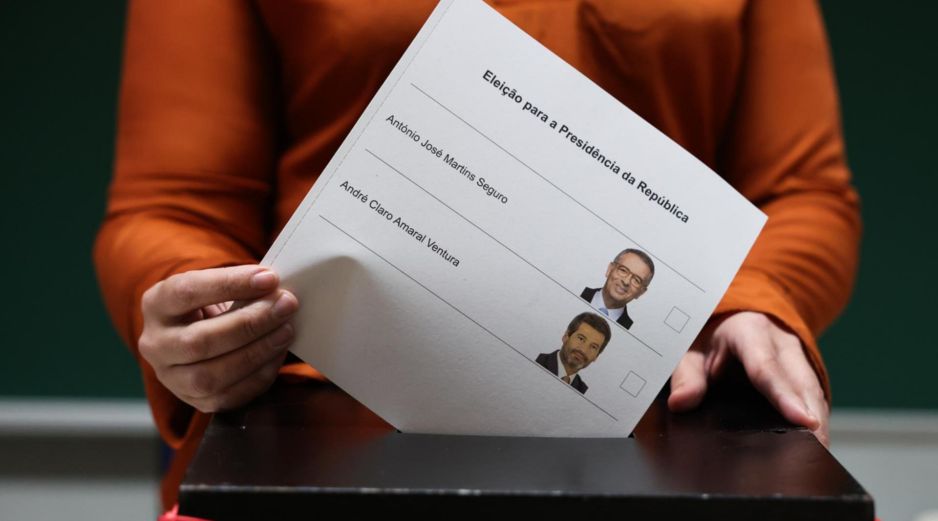 Portugal no celebra una segunda vuelta de unas elecciones presidenciales desde 1986, cuando el socialista Mário Soares derrotó al conservador Diogo Freitas do Amaral. EFE/A. COTRIM
