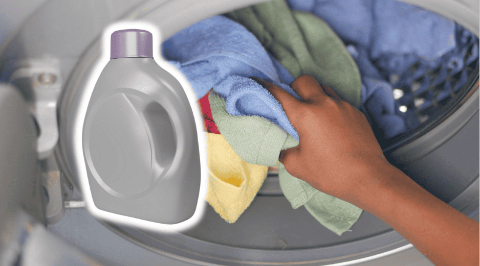 Al utilizar demasiado jabón, el ciclo de enjuague de las lavadoras de alta eficiencia (HE), que funcionan con volúmenes reducidos de agua, es insuficiente para eliminar los químicos. ESPECIAL/Canva/Unplash