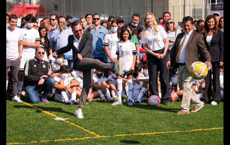 El programa, escuela de futbol, combina la práctica de este deporte con una metodología educativa de impacto social. CORTESÍA