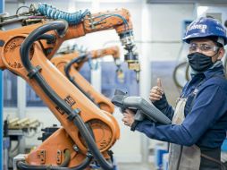 Comisiones del Senado aprobaron la reducción gradual de la jornada laboral a 40 horas. El dictamen será votado hoy en el pleno. ESPECIAL