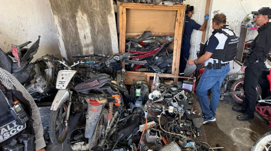 En la intervención en Lagos de Moreno, se aseguraron 18 motocicletas; varias contaban con reporte de robo. ESPECIAL