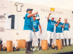 Daniel Nava, Juan Carlos García, Ladislao García, Adrián García y Chantal Gramm. GENTE BIEN JALISCO / VII Coco Copa de Polo en colaboración con Operation Smile México