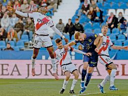 Nobel Mendy sentenció el encuentro poniendo el 3-0 al minuto 76. AFP