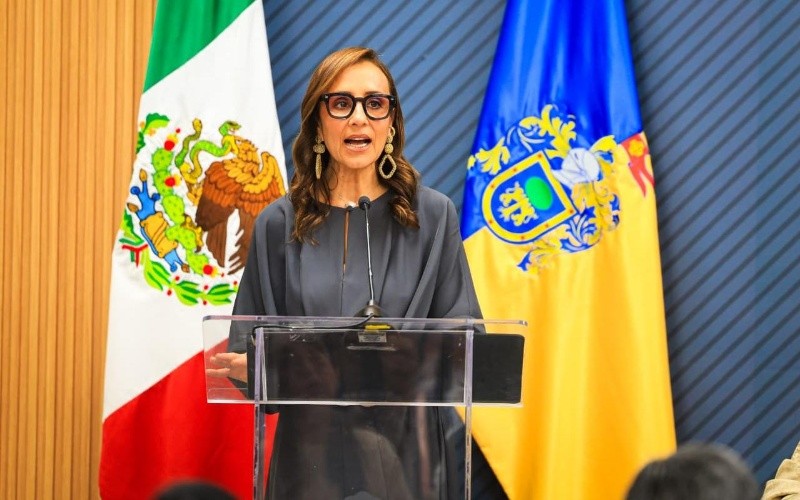 La presidenta del DIF Jalisco afirmó que también se fortalecerán las redes de Colmenas para generar espacios de apoyo. EL INFORMADOR/J. Acosta &nbsp;